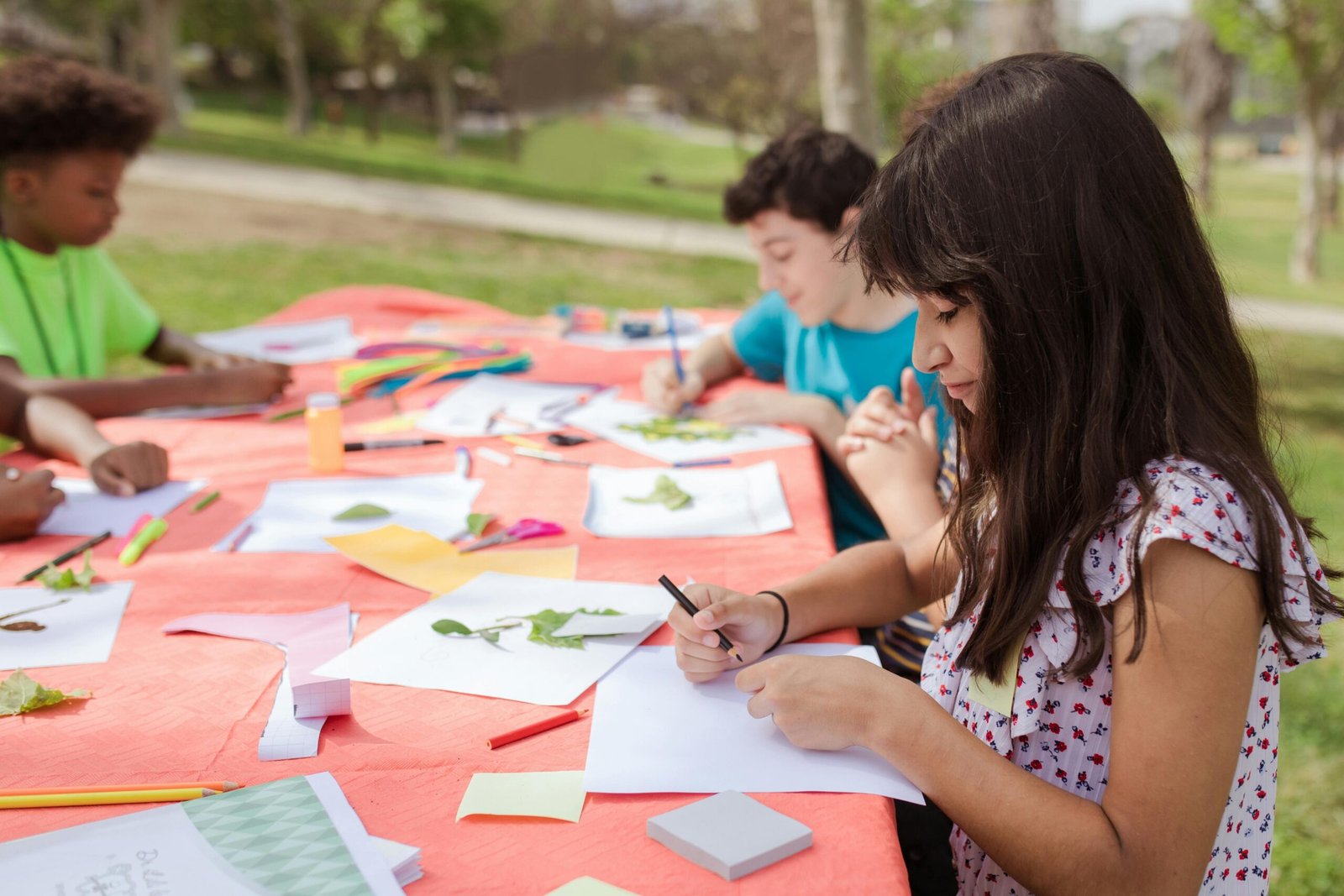 autispark-daycare-kids-painting-summer-camp
